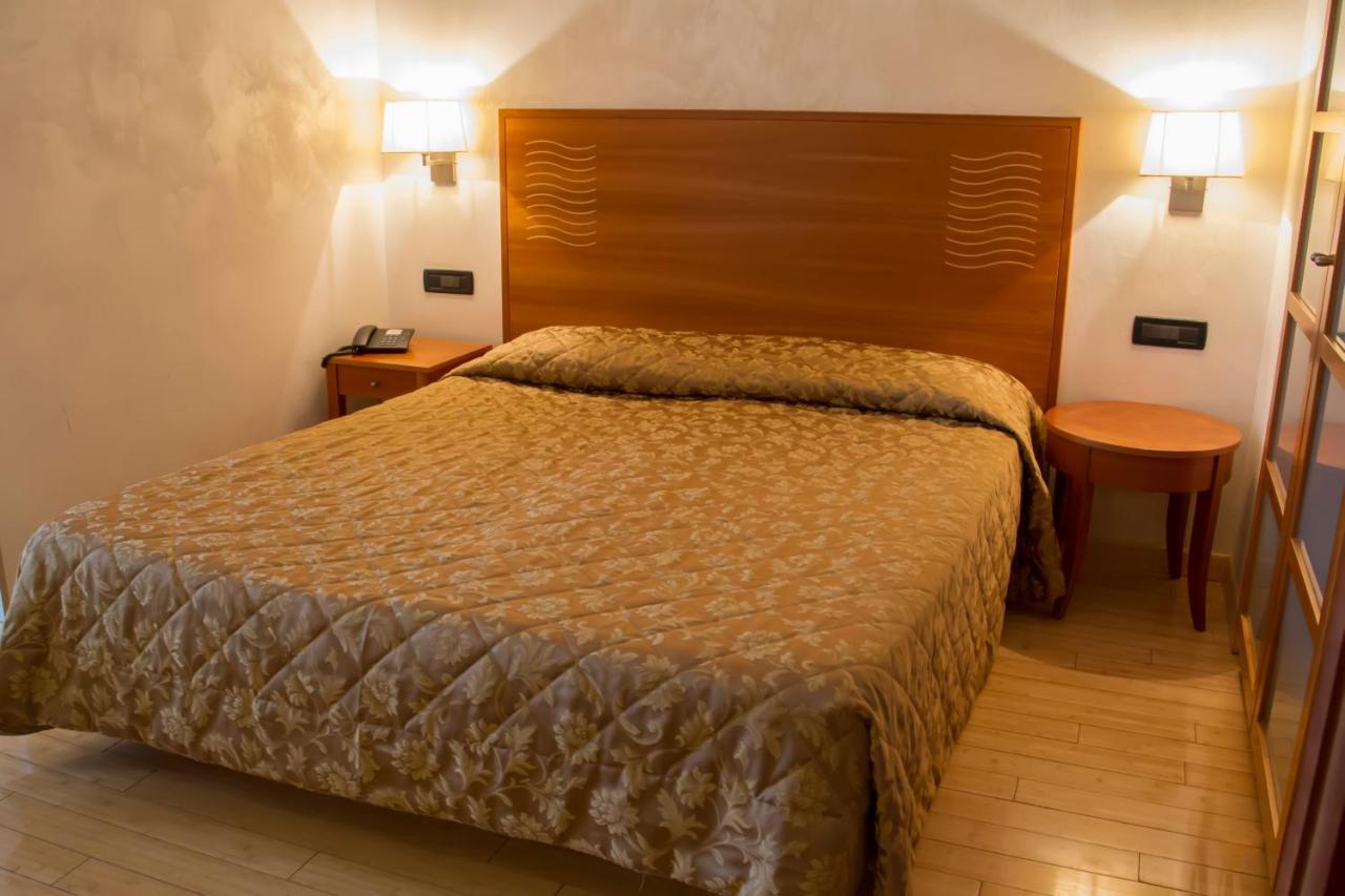 Hotel Continental Τορίνο Εξωτερικό φωτογραφία