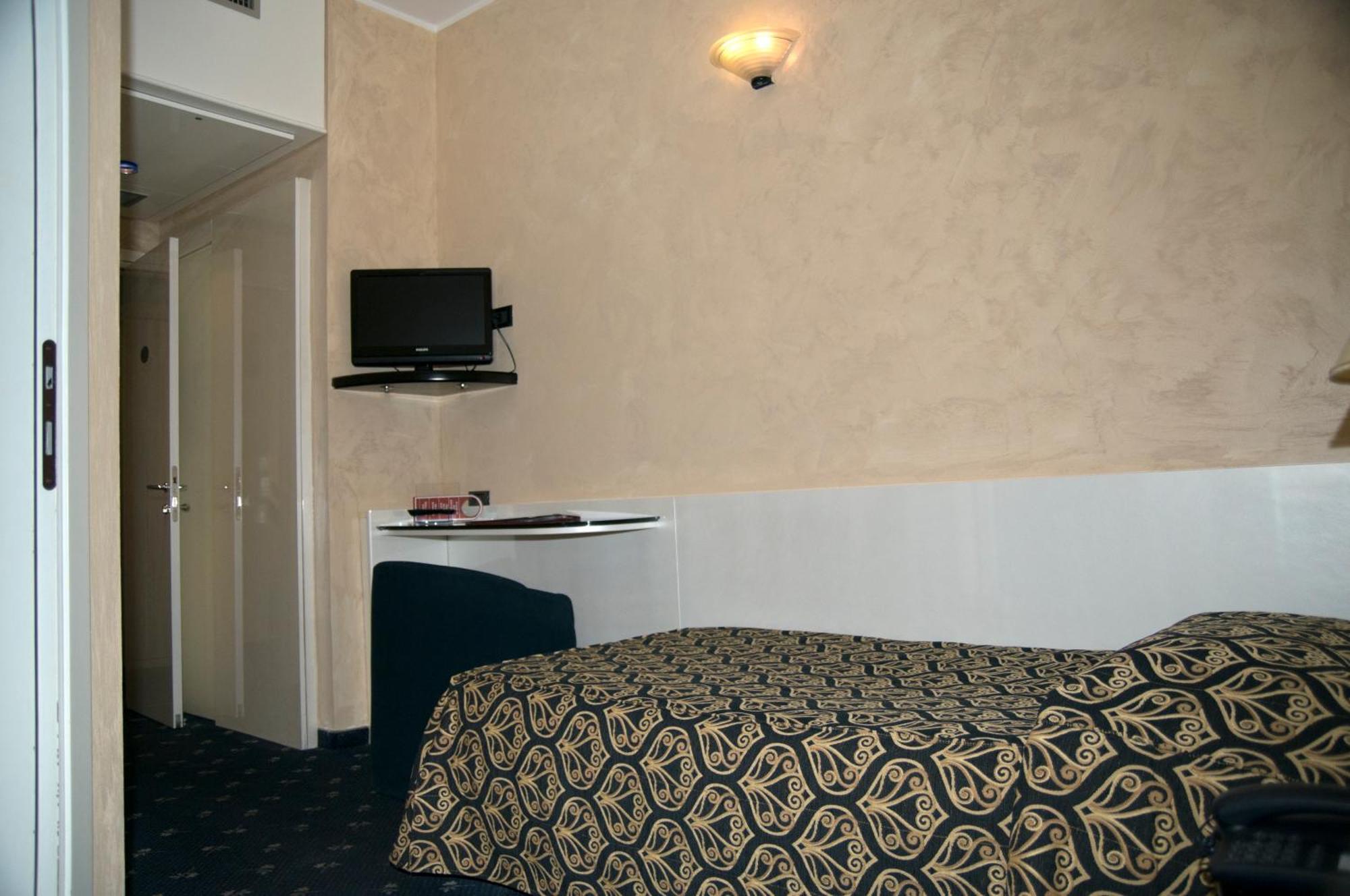 Hotel Continental Τορίνο Εξωτερικό φωτογραφία